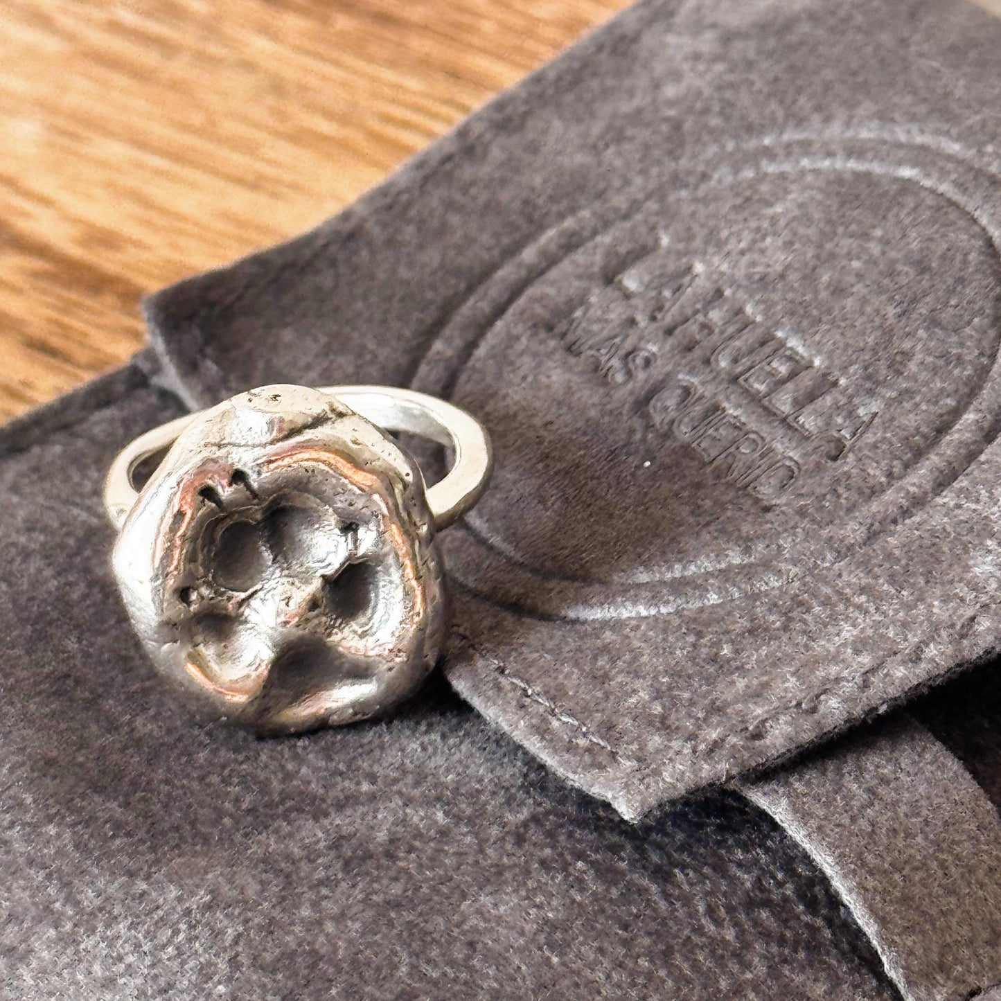 Ring
